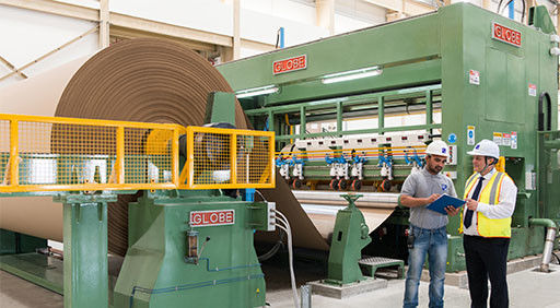 Μηχανή 5200mm γραμμών παραγωγής εγγράφου της Kraft υψηλής αποδοτικότητας με 8 - 10ton/Day