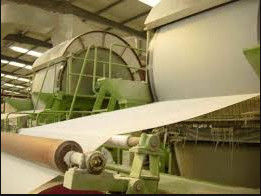 Μηχανή κατασκευής χαρτιού υγροποιητικών υφασμάτων Jumbo Roll Ανακύκλωση απορριμμάτων χαρτιού Μετατροπή