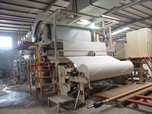 Χαρτί τουαλέτας ξύλινου πολτού αχύρου ρυζιού που κατασκευάζει τη μηχανή